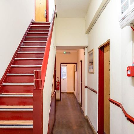 Lovely Studio In London With Patio Exterior photo